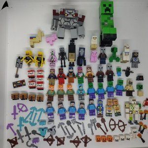 minecraft lego minifigure and accessories Lot